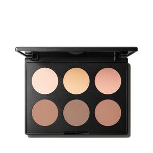 MAC Studio Fix Sculpt and Shape Contour Palette Light/Medium
